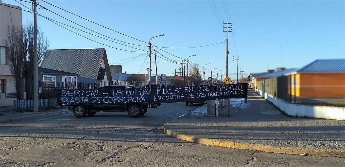 Los trabajadores de Tecnomyl continúan con las protestas