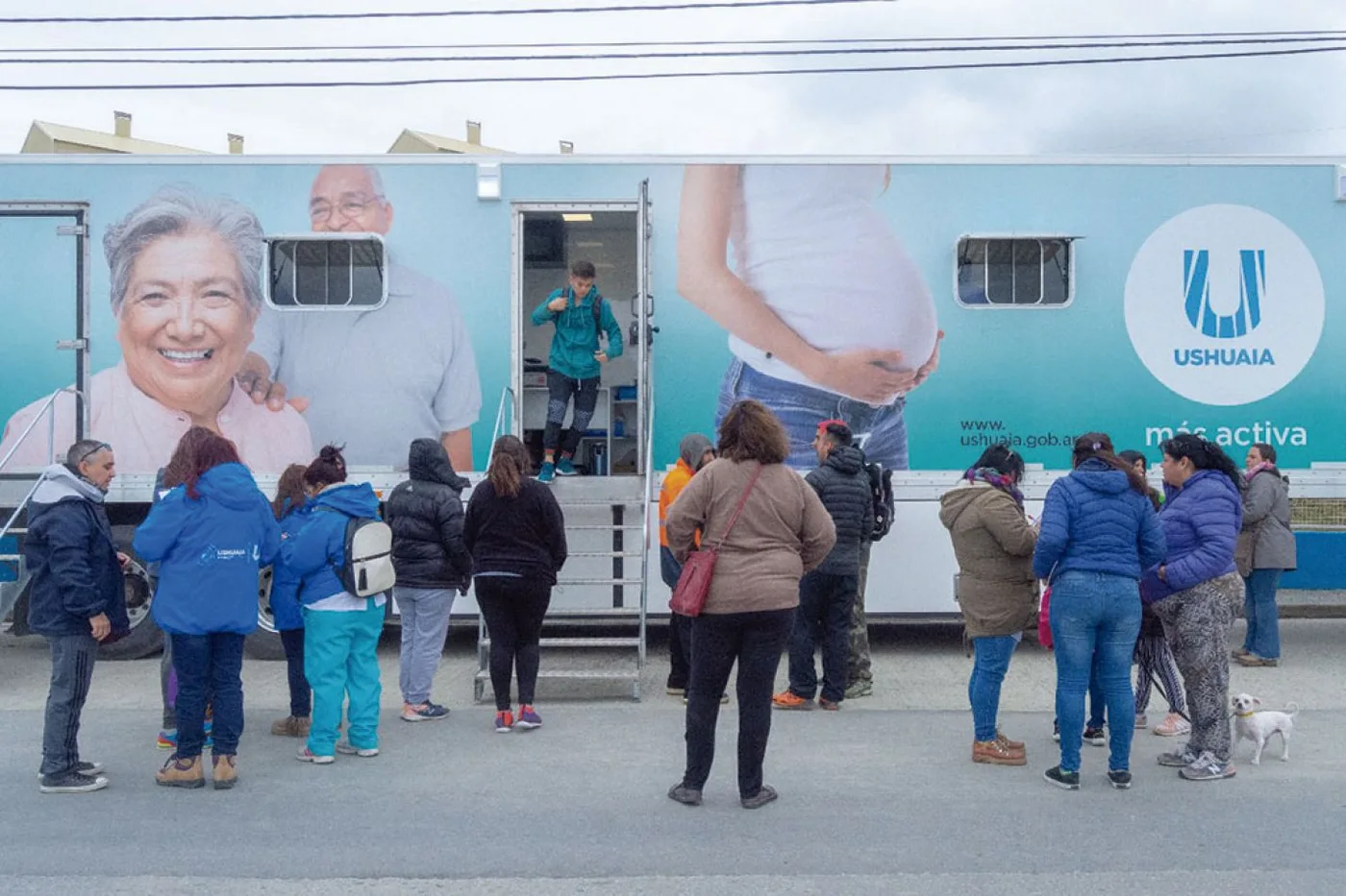 Camión sanitario móvil de la Municipalidad de Ushuaia