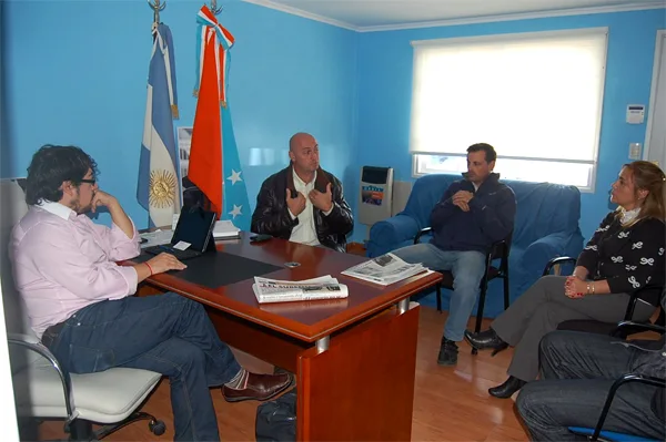 Héctor Garay presidió la reunión con referentes de la Agencia Nacional de Seguridad Vial.
