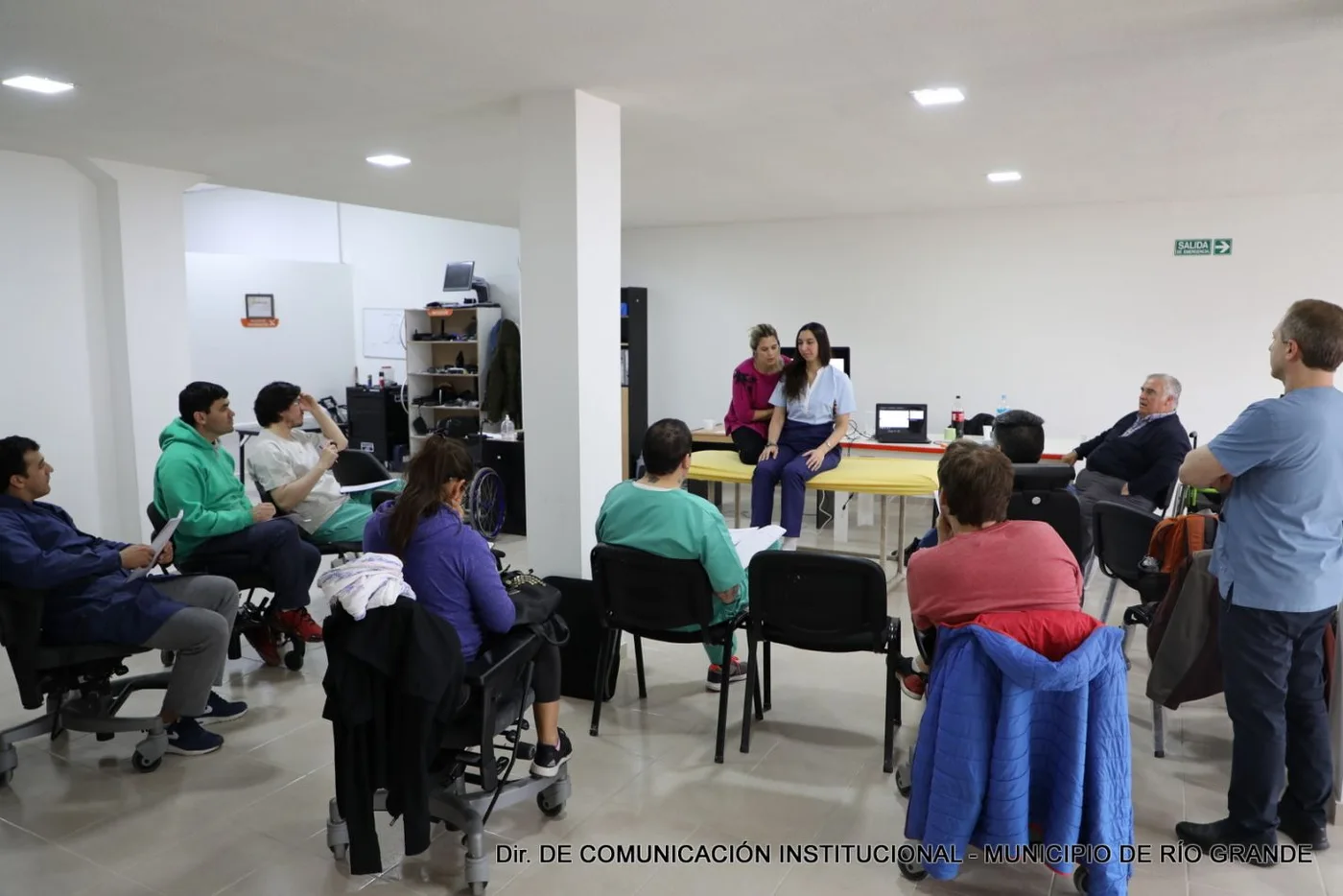 La actividad estuvo destinada a profesionales de la salud, equipos técnicos y docentes de educación física.