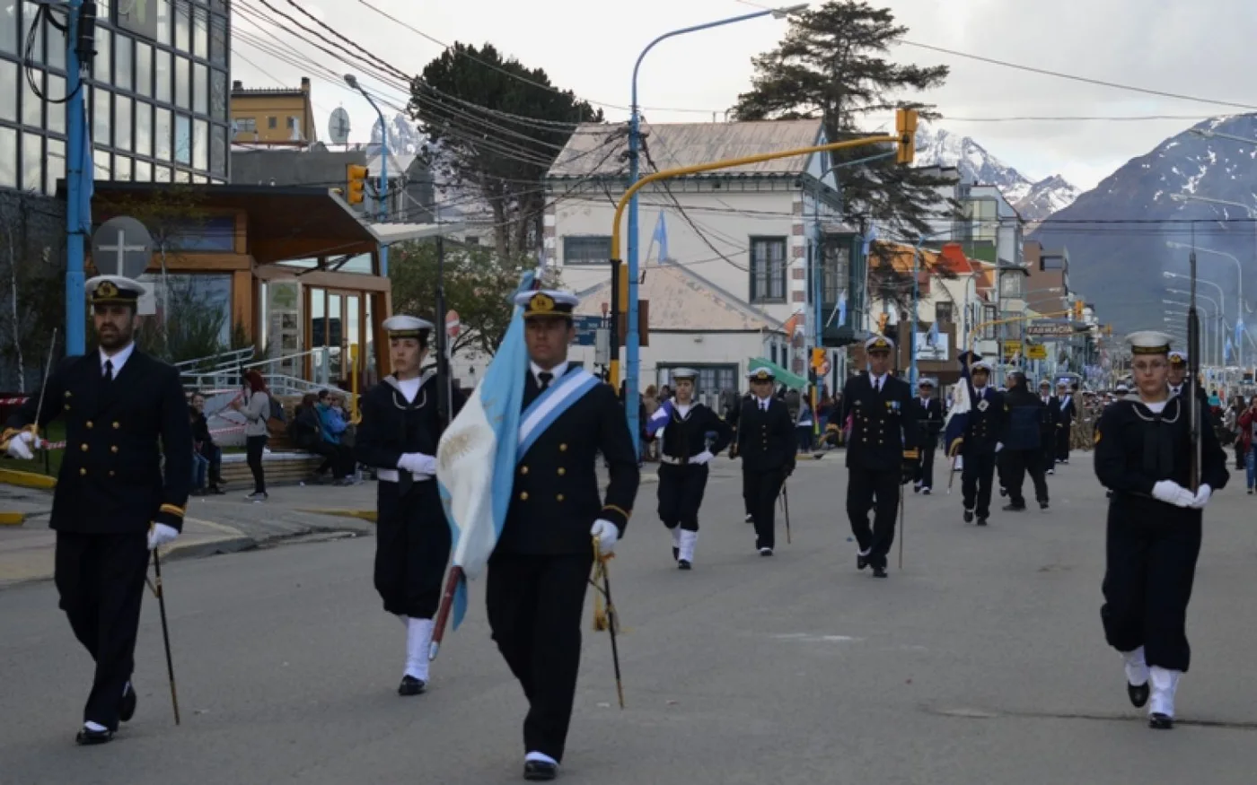 Desfile del 12 de Octubre: Convocan a instituciones a inscribirse