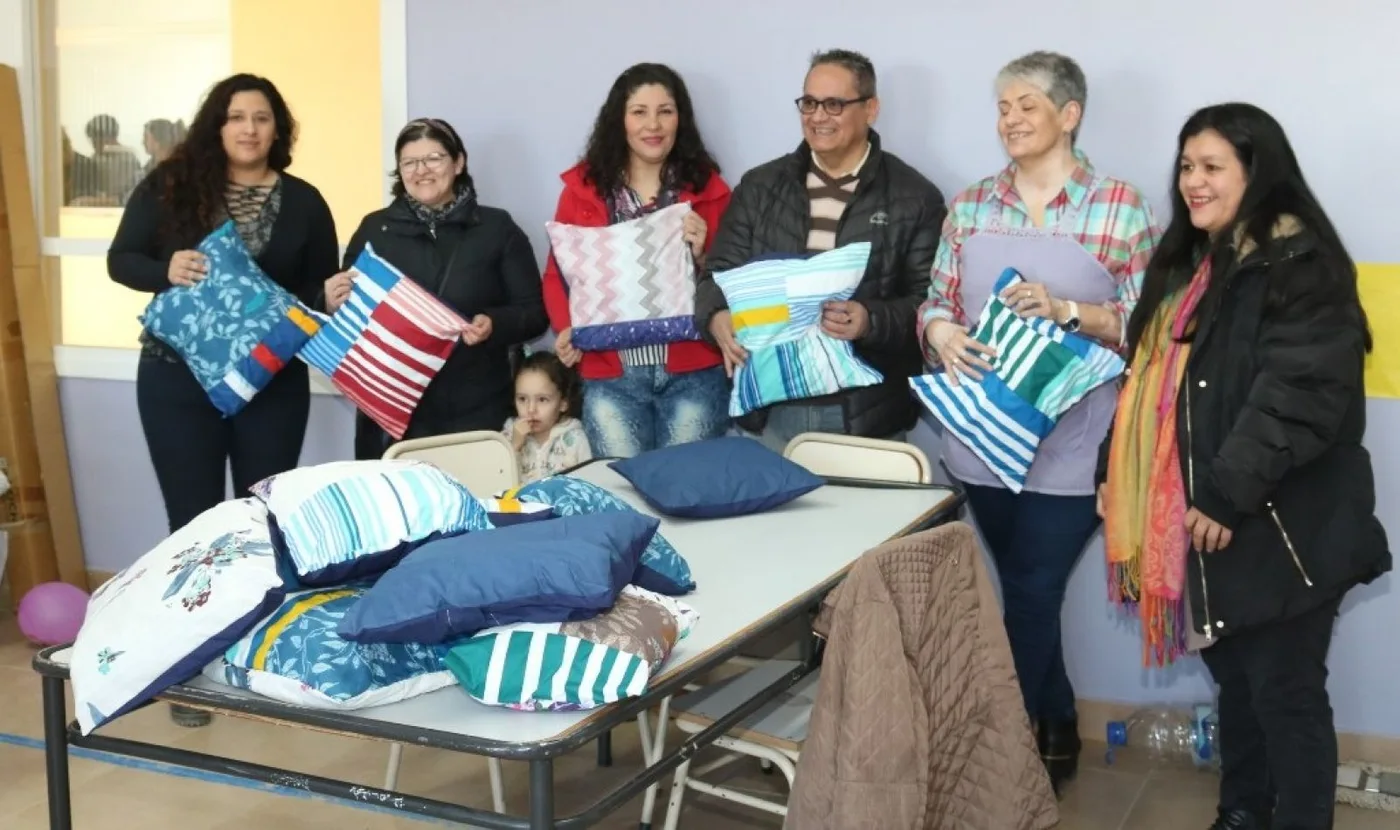 El Municipio acompaña a alumnos de las escuela especial 4 y a los emprendedores