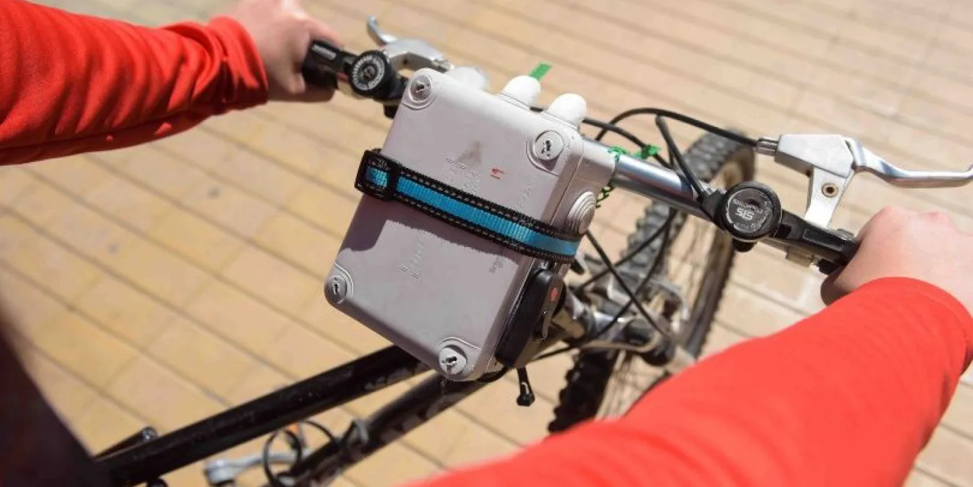 Estudiantes universitarios medirán la calidad del aire en bicicleta