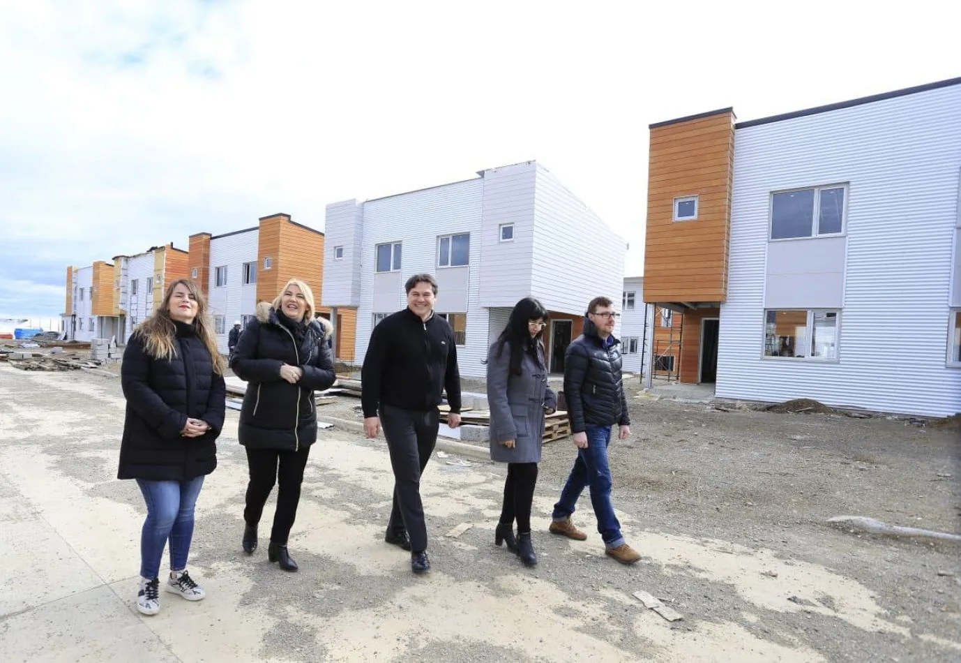 Brertone recorri+o las obras de Chacra IX y las 120 Viviendas