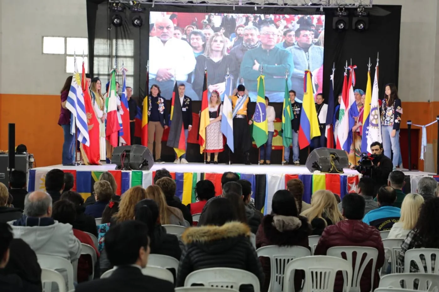 Nueva edición de la Feria de las Colectividades