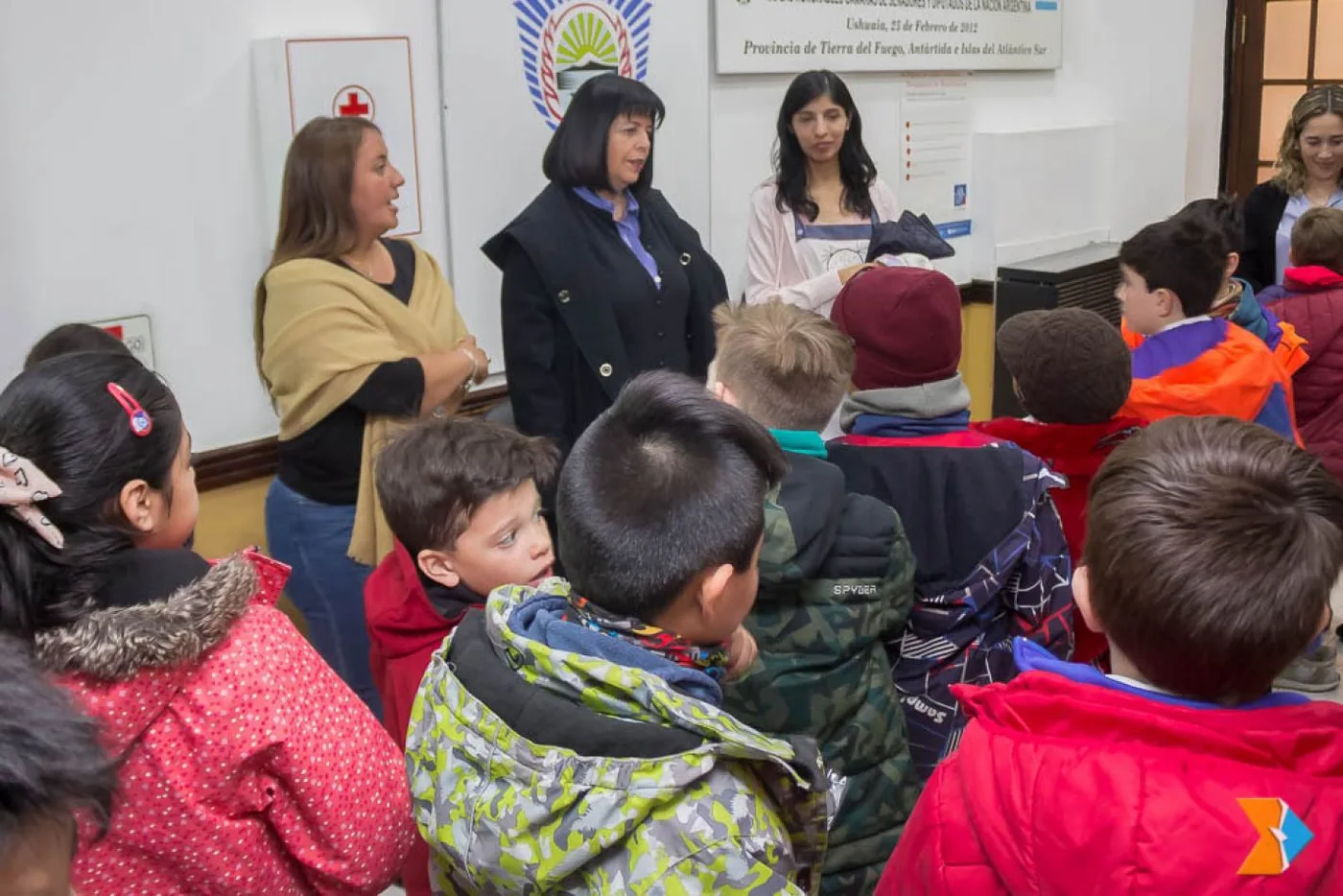 La escuela Yak Haruin llegó al Parlamento fueguino