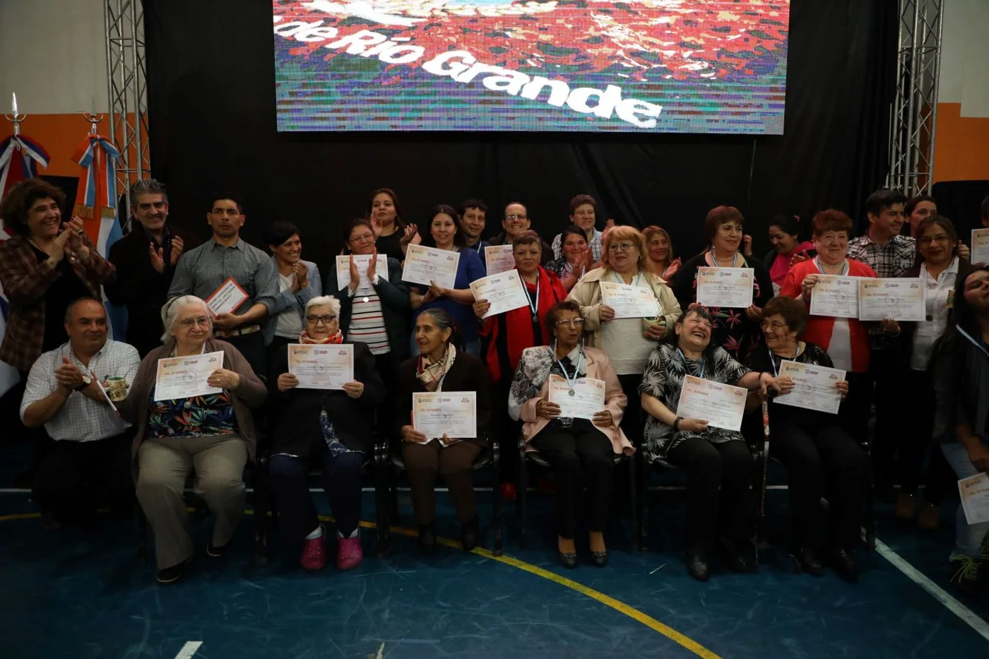 Programa "Yo si Puedo": Río Grande redujo a la mitad el índice de analfabetísmo