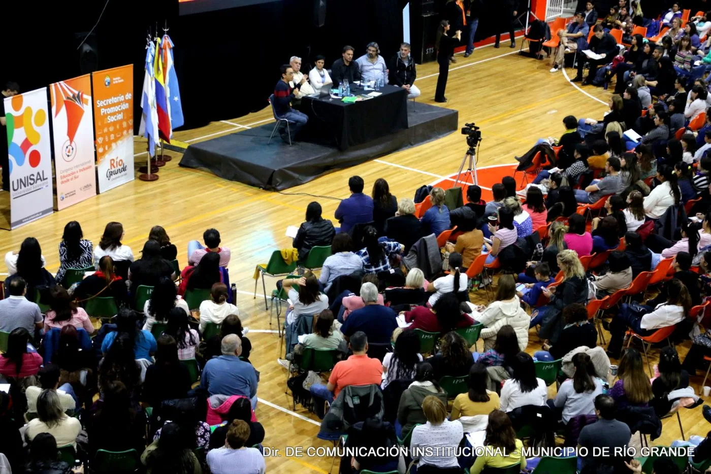 El pasado viernes 1 de noviembre, el Ministerio de Educación de la provincia declaró de Interés Educativo Provincial al "Pre Congreso".