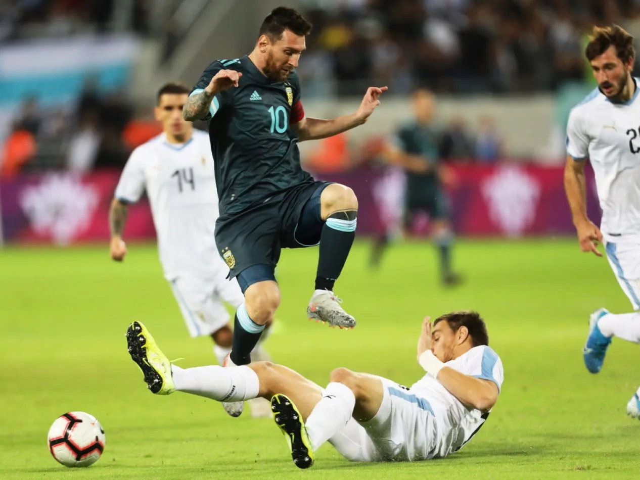 Argentina empató sobre el final ante Uruguay