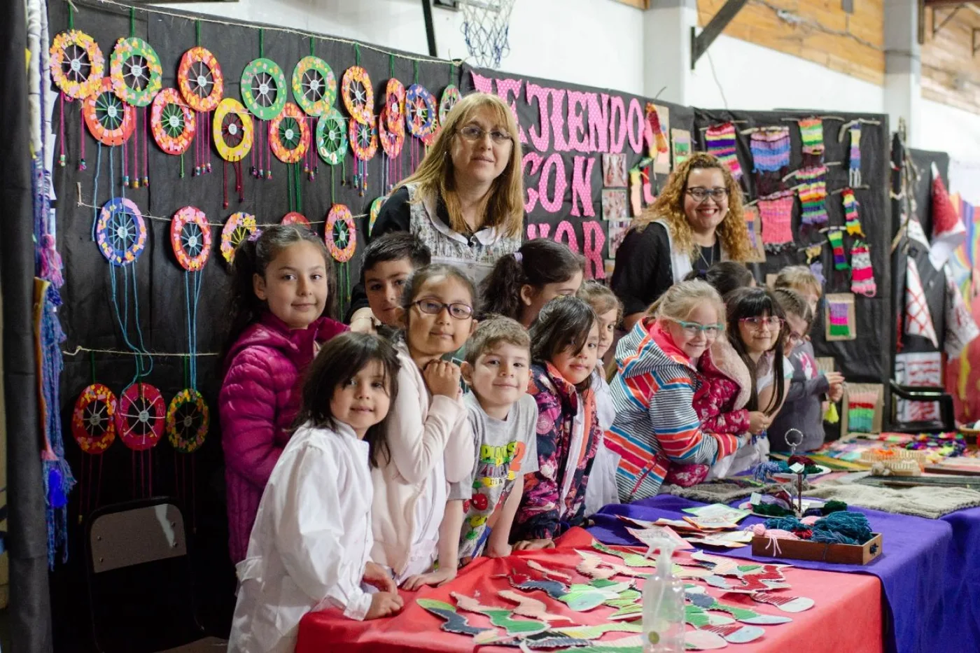 Vuoto estuvo presente en la VIII Muestra "Nuestras Raíces" de la Escuela n° 16