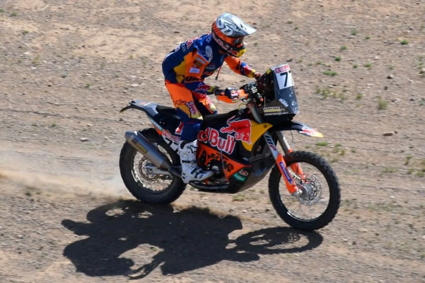 El motociclista argentino Kevin Benavides finalizó quinto en el 2019 y segundo en el 2018, ambos Dakar realizados en Sudámerica.