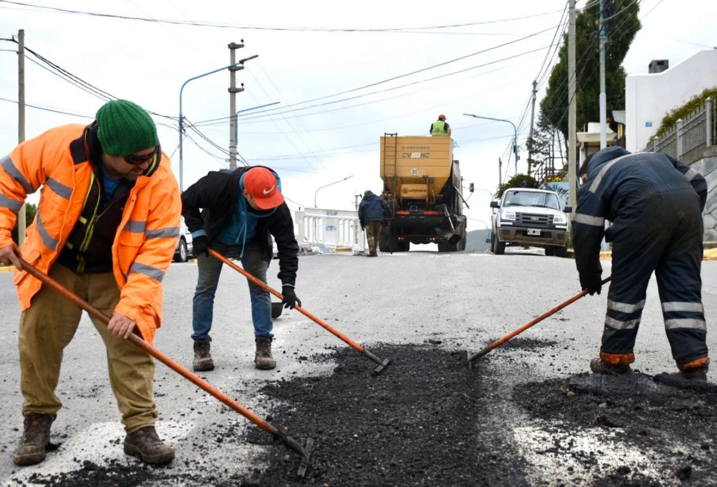 Trabajos de reparación de la Av. Magallanes