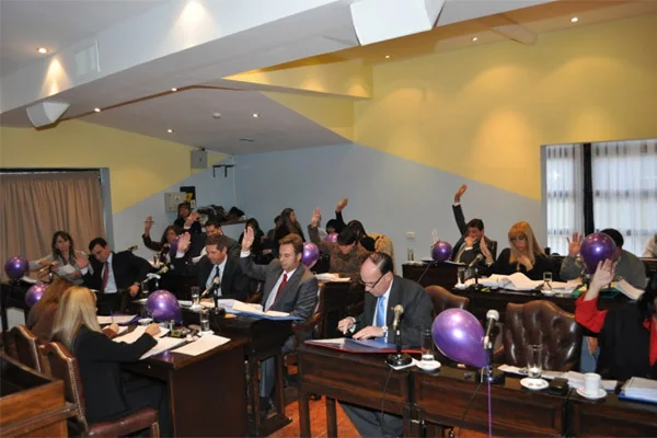 Momento en que los Legisladores aprueban la Ley de Bosques.