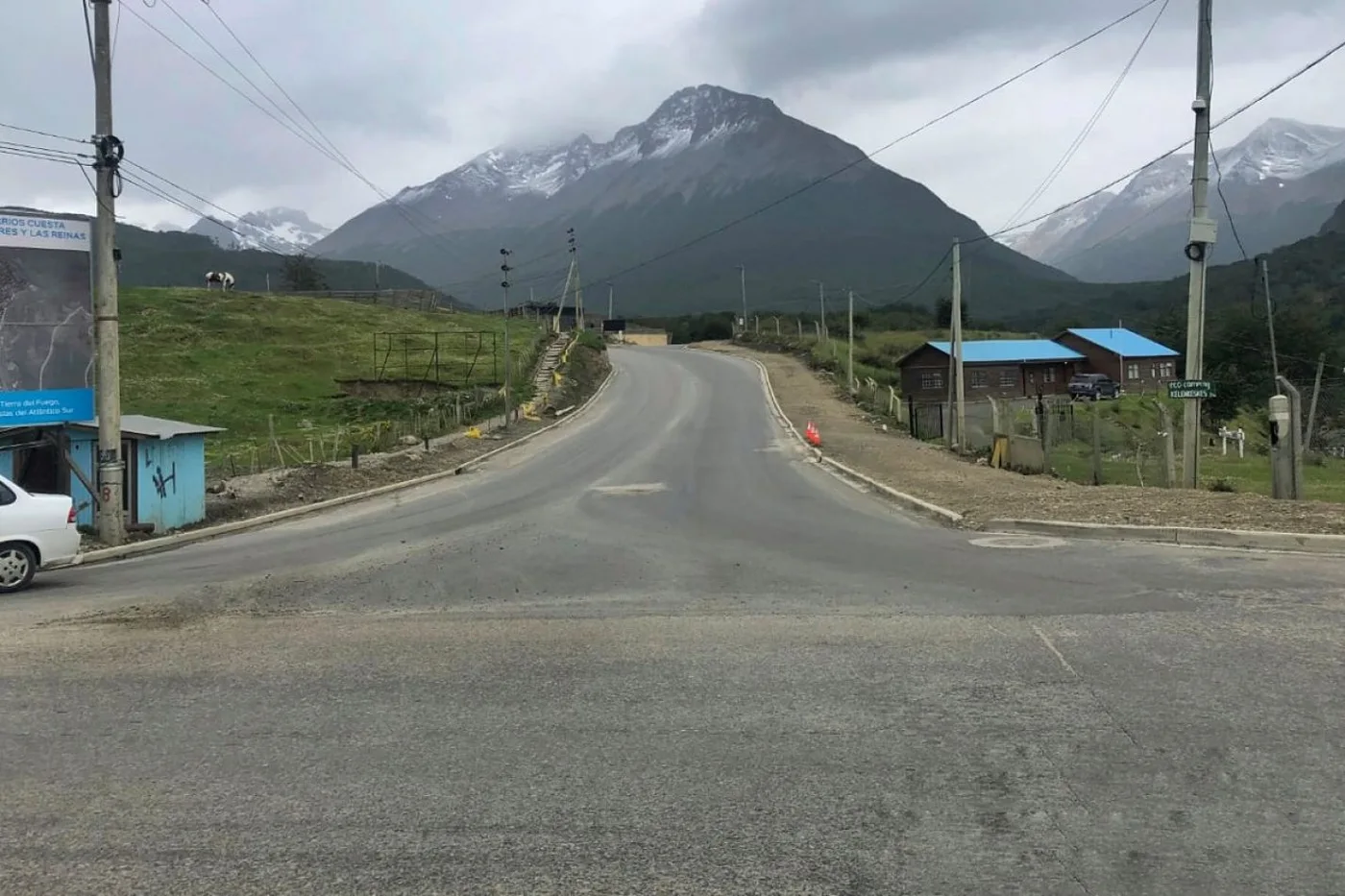 Renovado ingreso al Andorra, en Ushuaia.