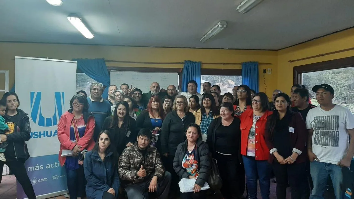 Tercer encuentro de funcionarios con referentes y vecinos participativos