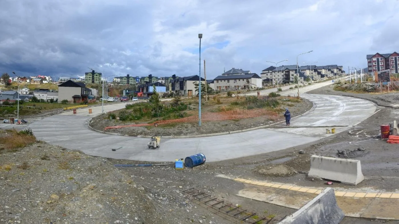 La rotonda de la Av. De la Estancia, es una realidad