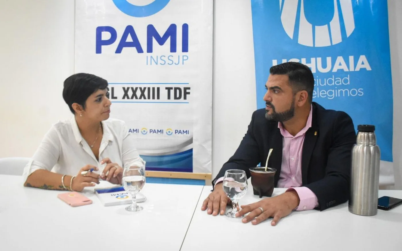 El Intendente de la ciudad. Walter Vuoto recibió a la Directora Ejecutiva Provincial del PAMI, Yésica Garay.