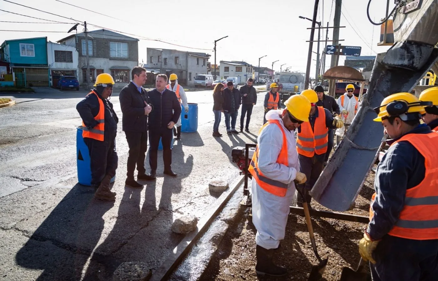 Martín Pérez recorrió diversas obras que se ejecutan en Río Grande