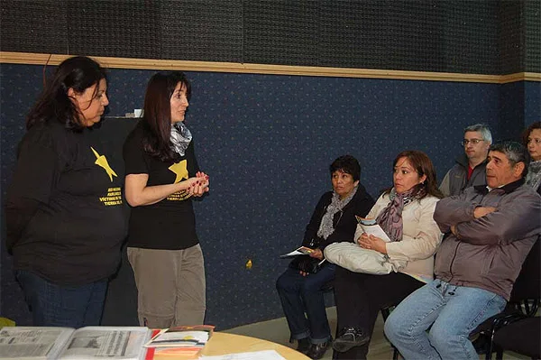 Gladys Bizzozzero, durante la charla informativa.