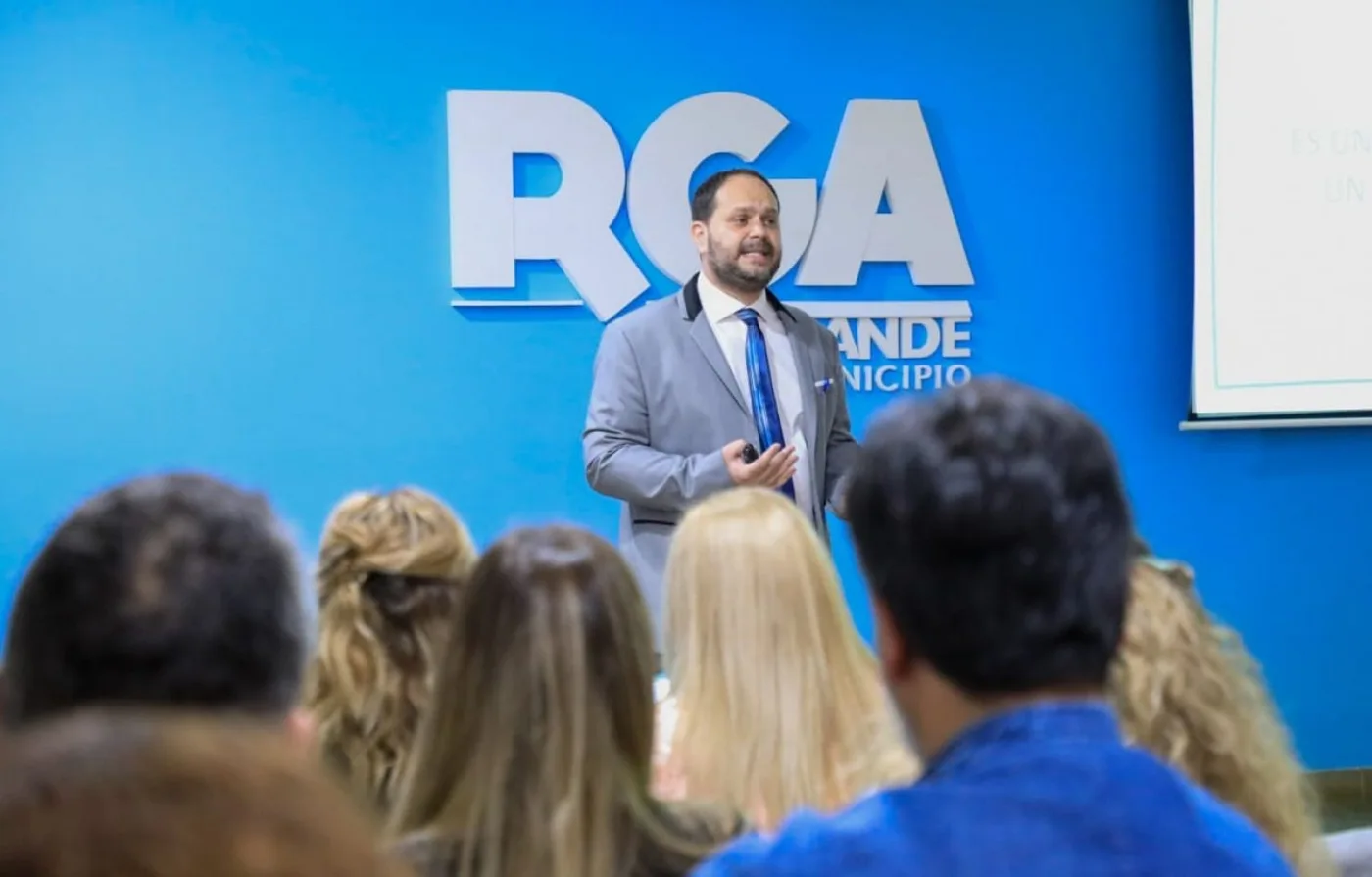 Se realizó importante charla abierta sobre Prevención y Detección del Cáncer Colorrectal