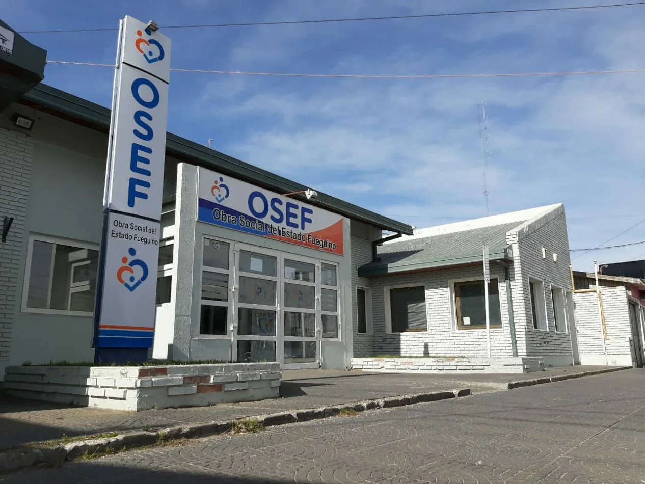 Farmacias de OSEF continúan atendiendo con mecanismos y horarios especiales