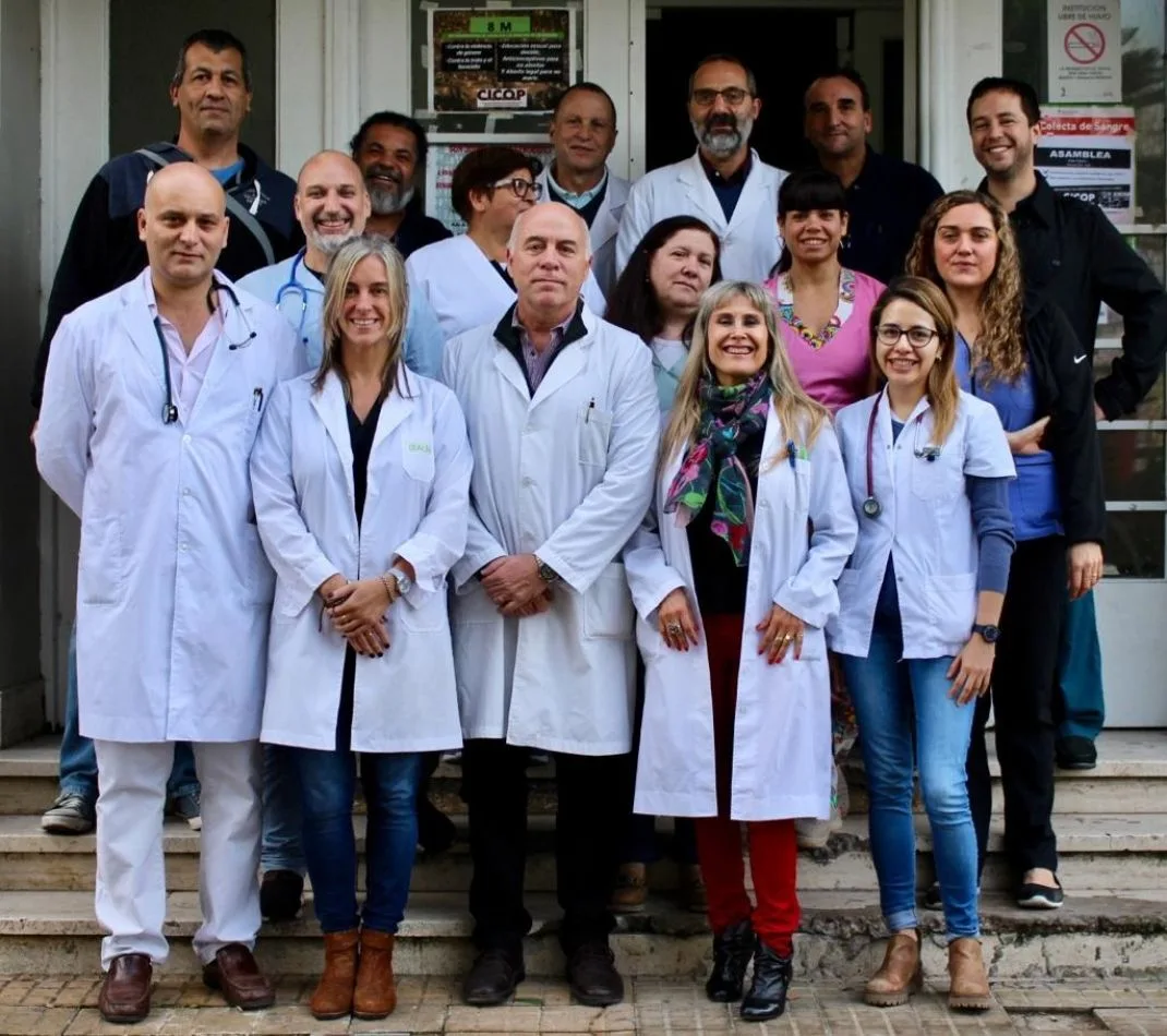 Equipo de trabajo del hospital de La Plata.