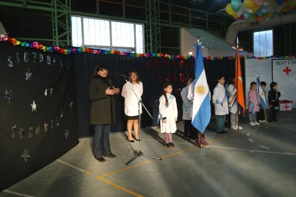 En el acto, los alumnos interpretaron obras y números musicales.