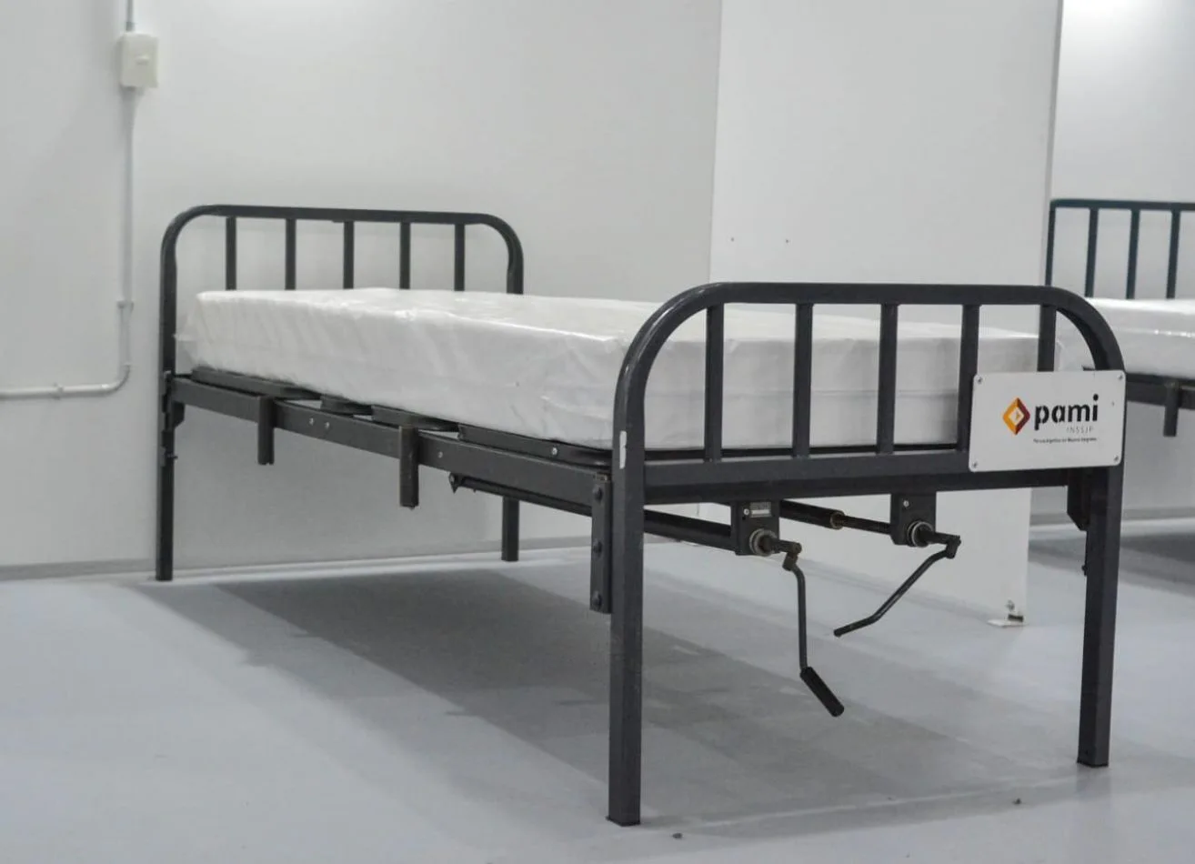 Gabinete municipal recepcionó las camas que entregó PAMI para el Polo Sanitario