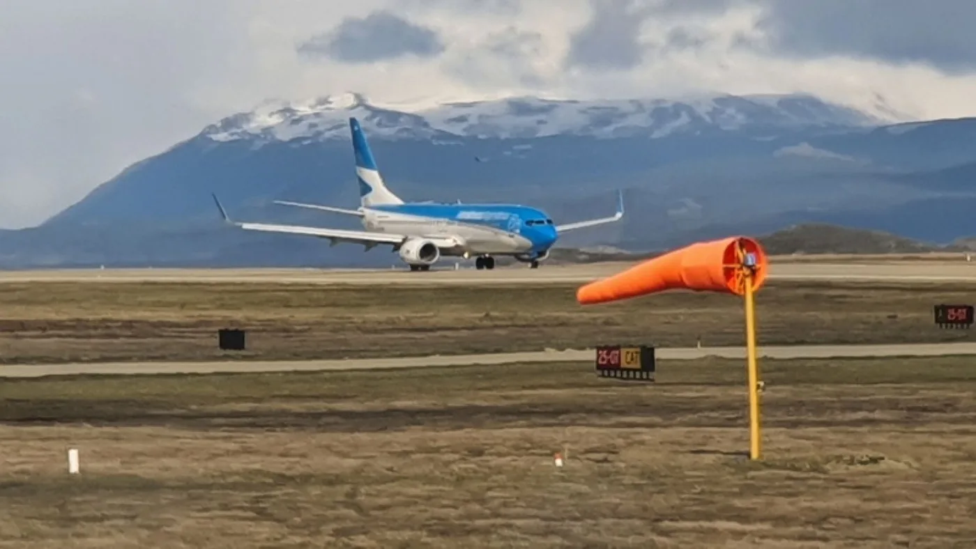 Solicitan a Nación un nuevo esquema de vuelos semanales a Tierra del Fuego