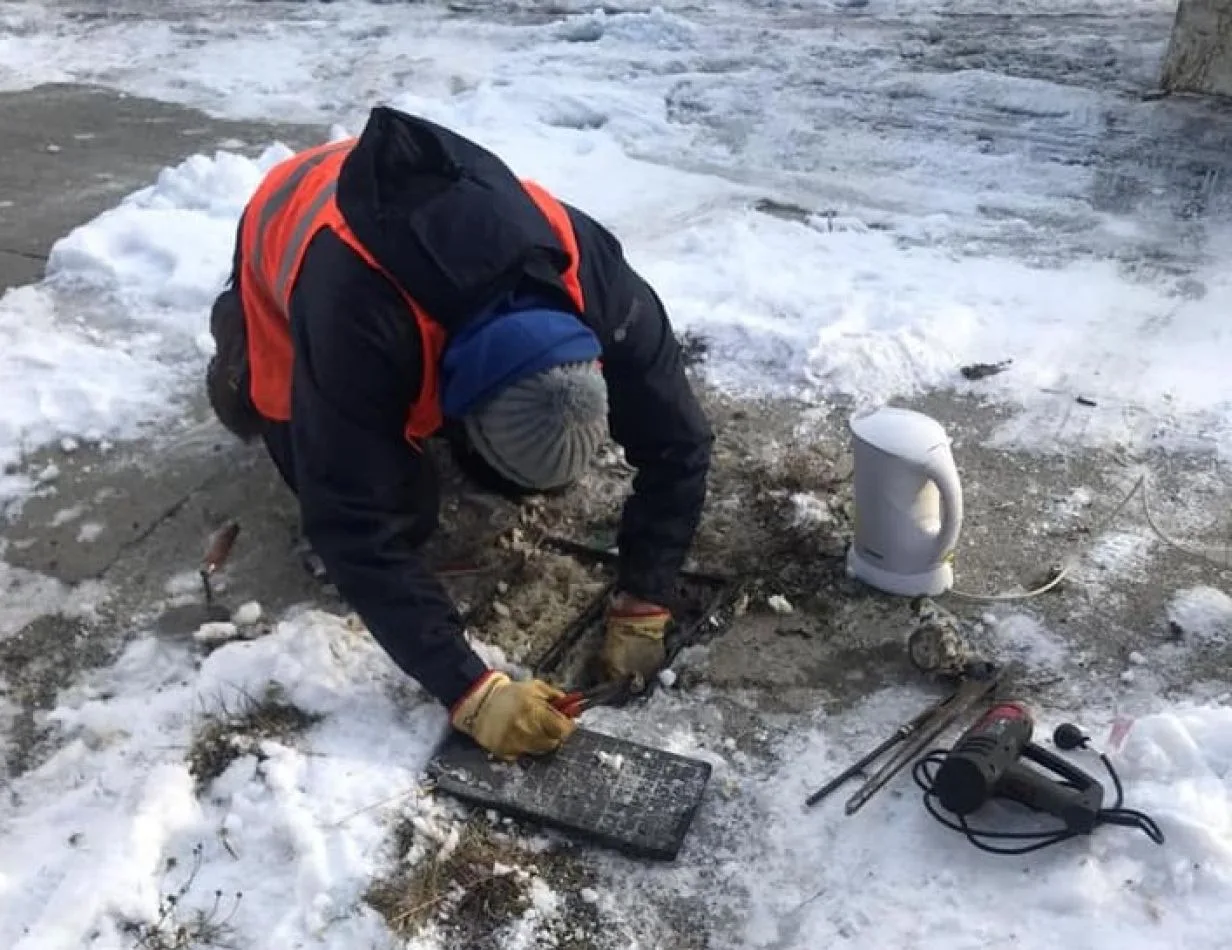 asistencia a los hogares de la ciudad, ante el congelamiento de las instalaciones de agua de los vecinos