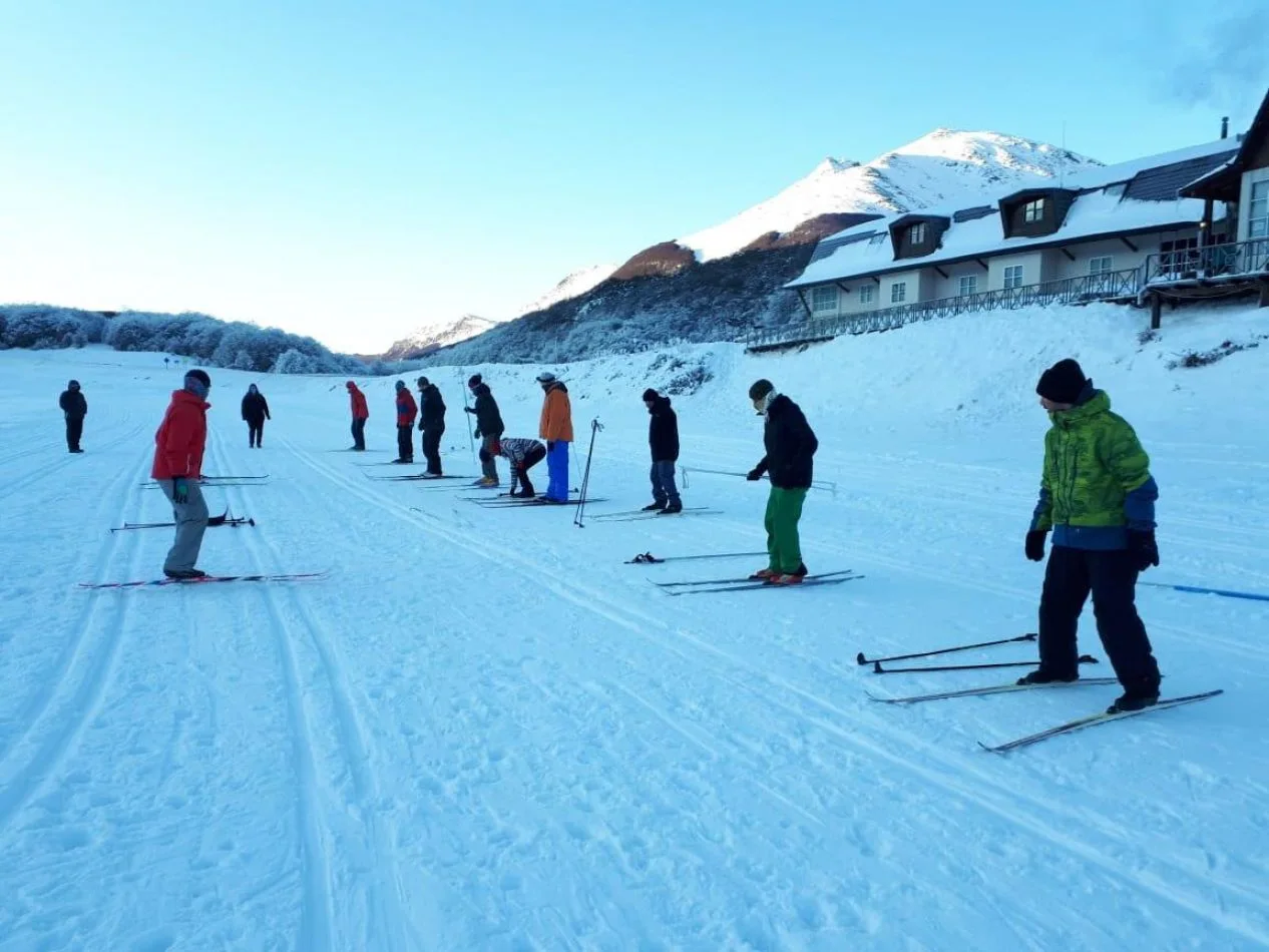 Capacitación en Esquí de Fondo destinada a todos los profesores del Instituto Municipal de Deporte
