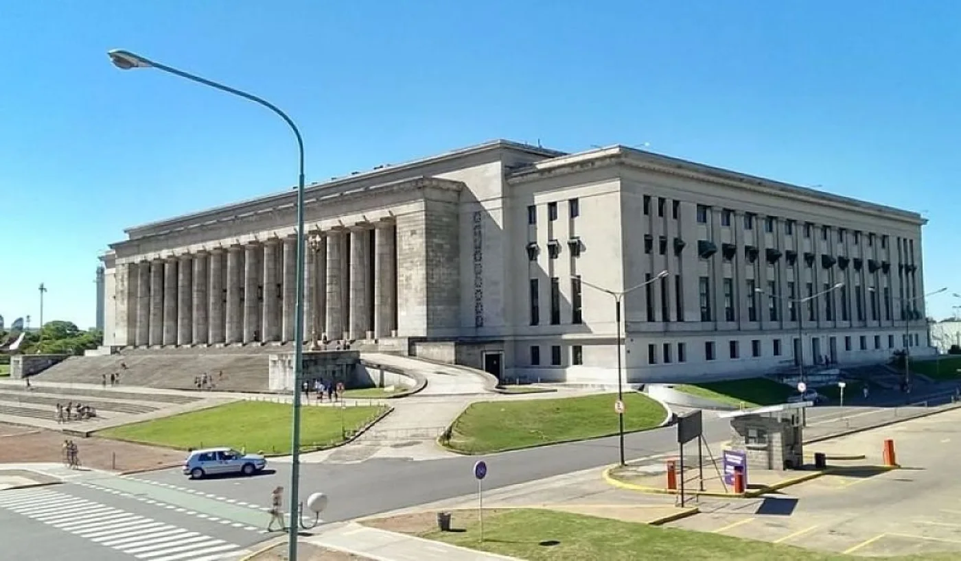 Aún no se fijó una fecha para la vuelta a clases presenciales en las universidades