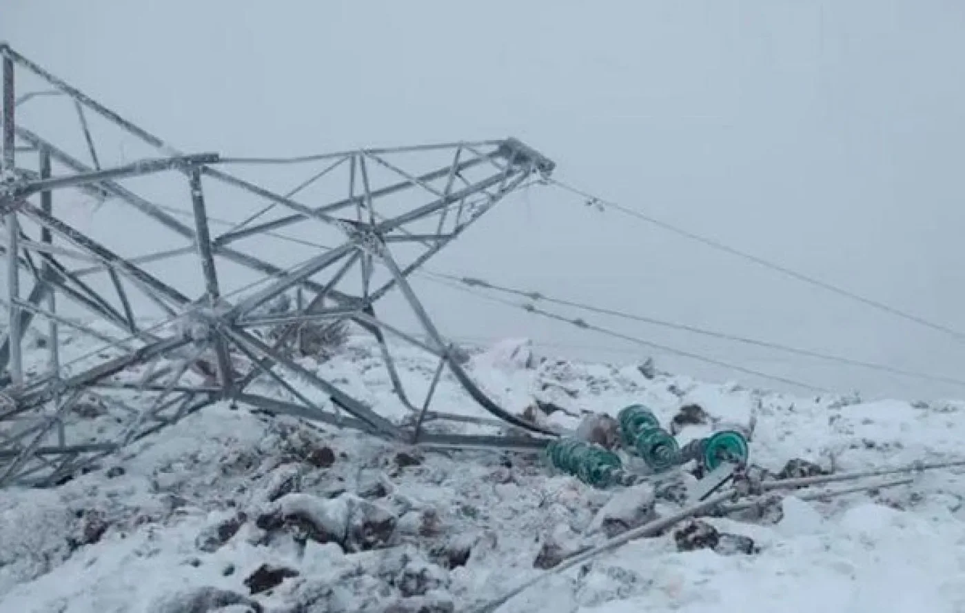 Temporal histórico en la Patagonia derribó 55 torres de energía