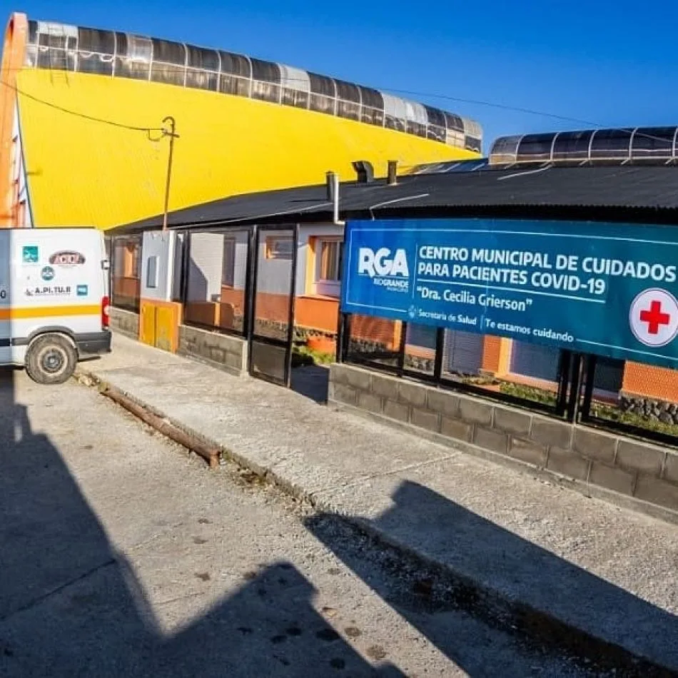 Centro Municipal de Cuidados Covid comenzó a recibir pacientes