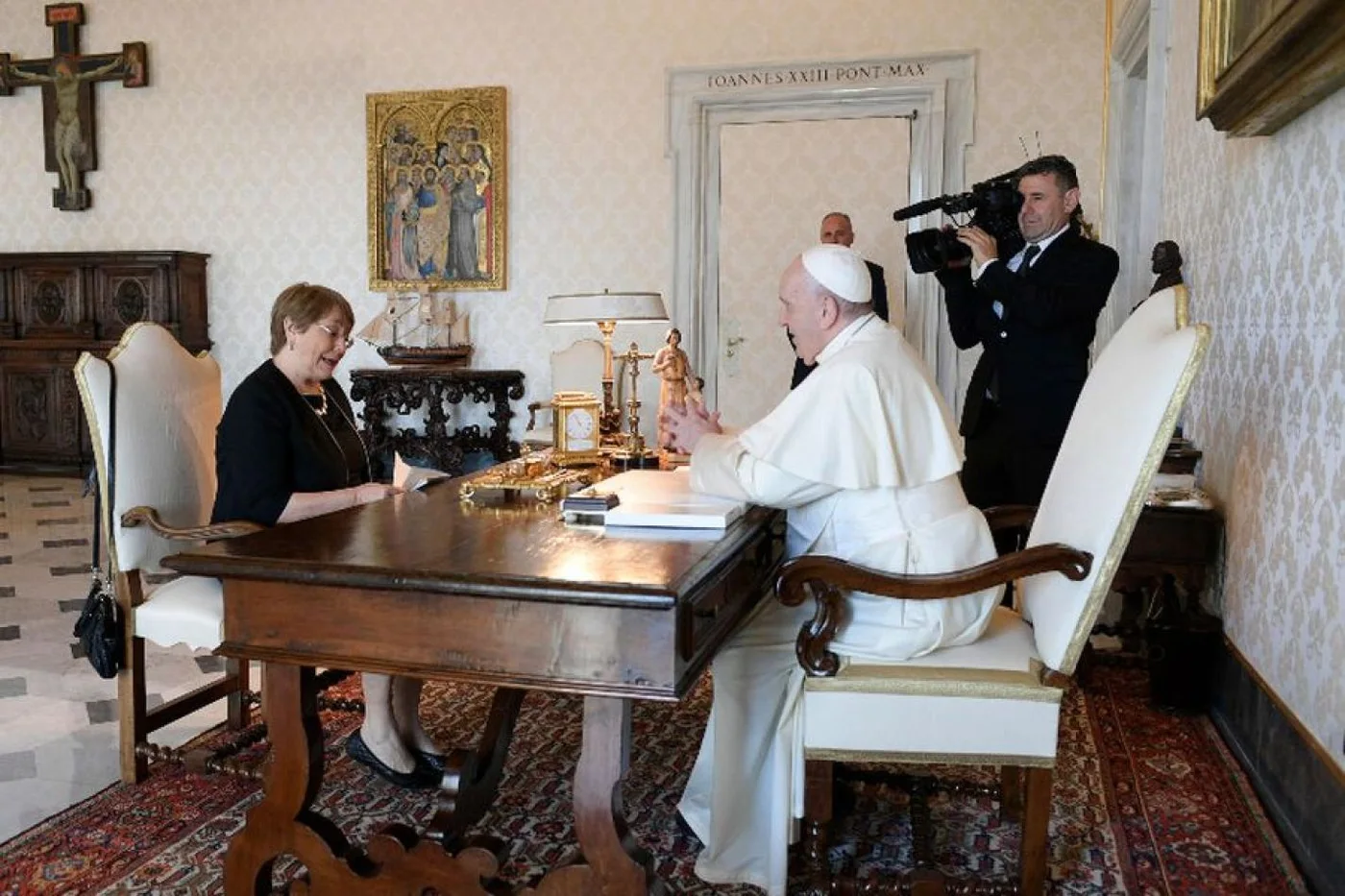 El papa Francisco recibió a Bachelet