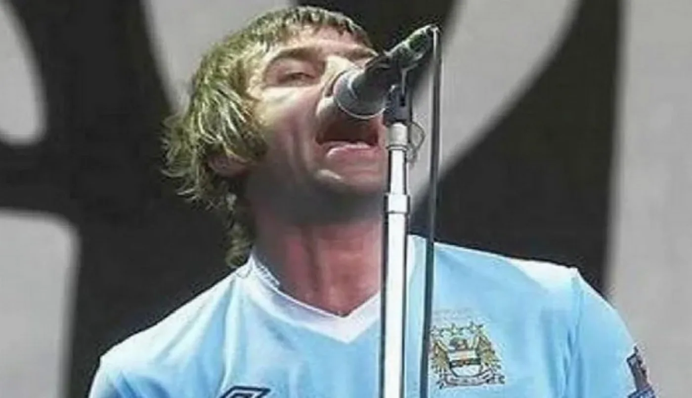 Si Messi va a jugar al Manchester City tienes que venir a tocar a la Argentina", le dijo @Lukinhs en respuesta a uno de sus tuits, a lo que Gallagher