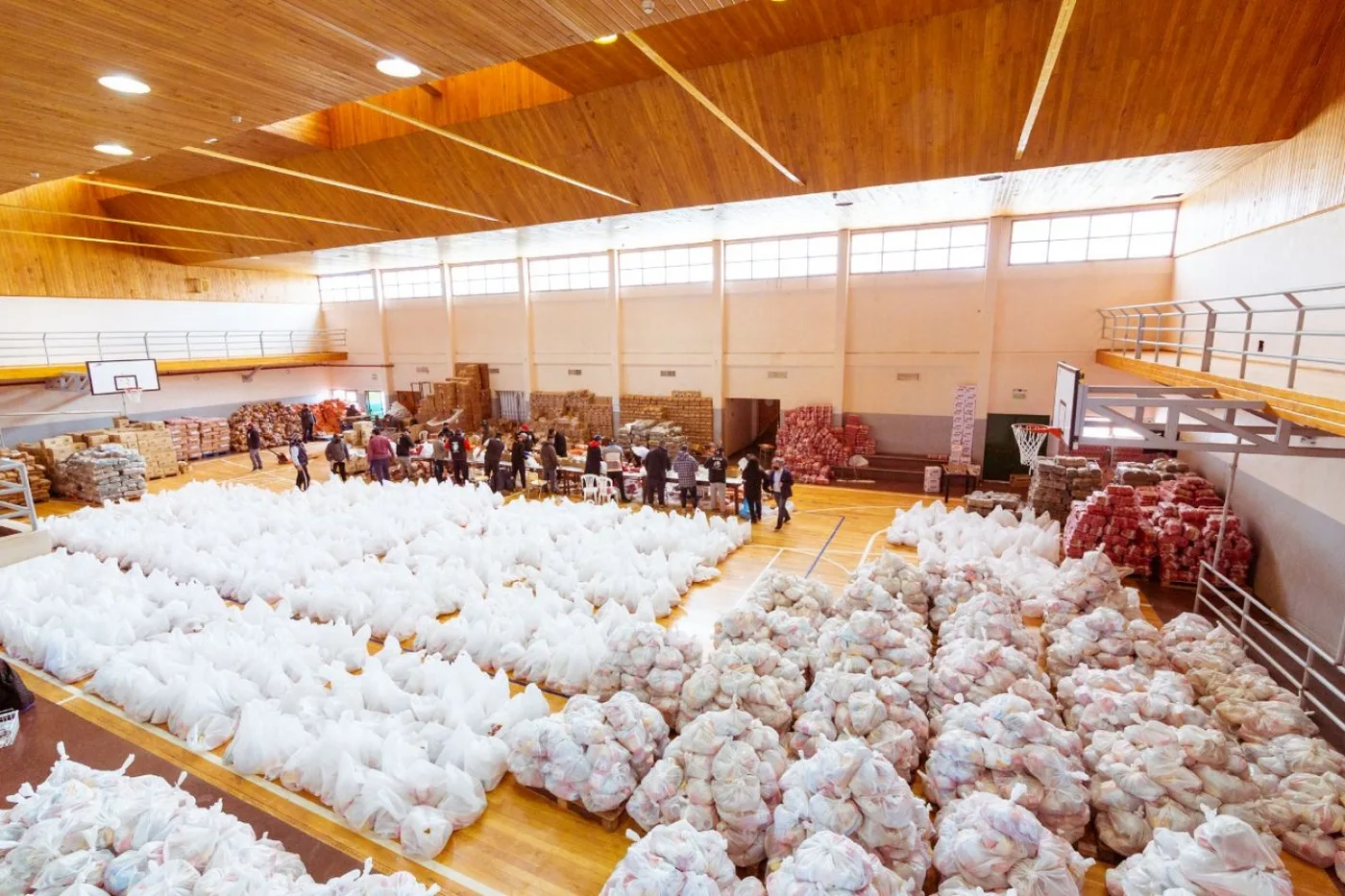 Más de 306 mil módulos alimentarios para asistir a las familias fueguinas