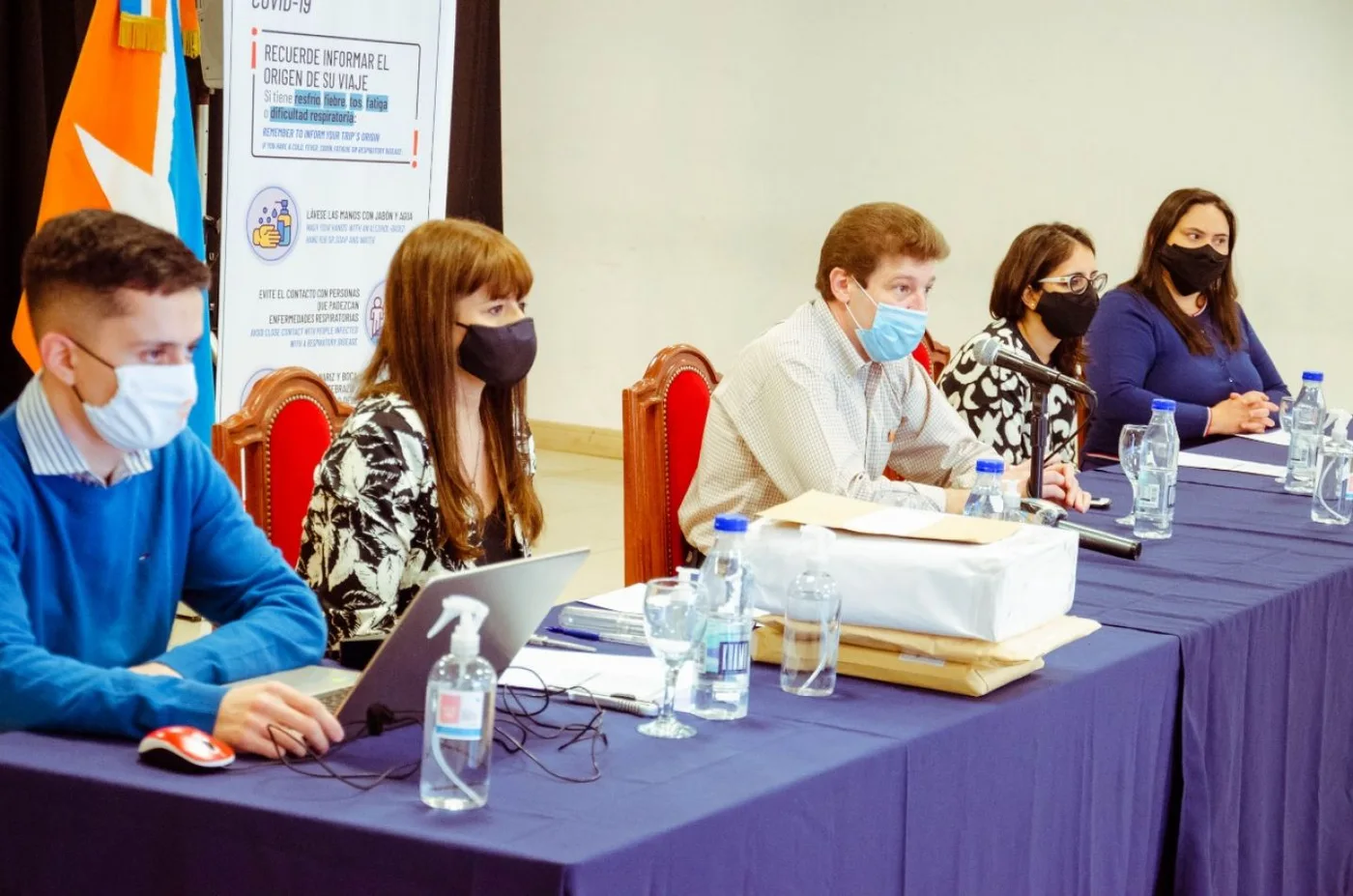 El gobernador Gustavo Melella encabezó este martes el acto de apertura de sobres de licitación para la nueva Guardia de Emergencias del HRRG.