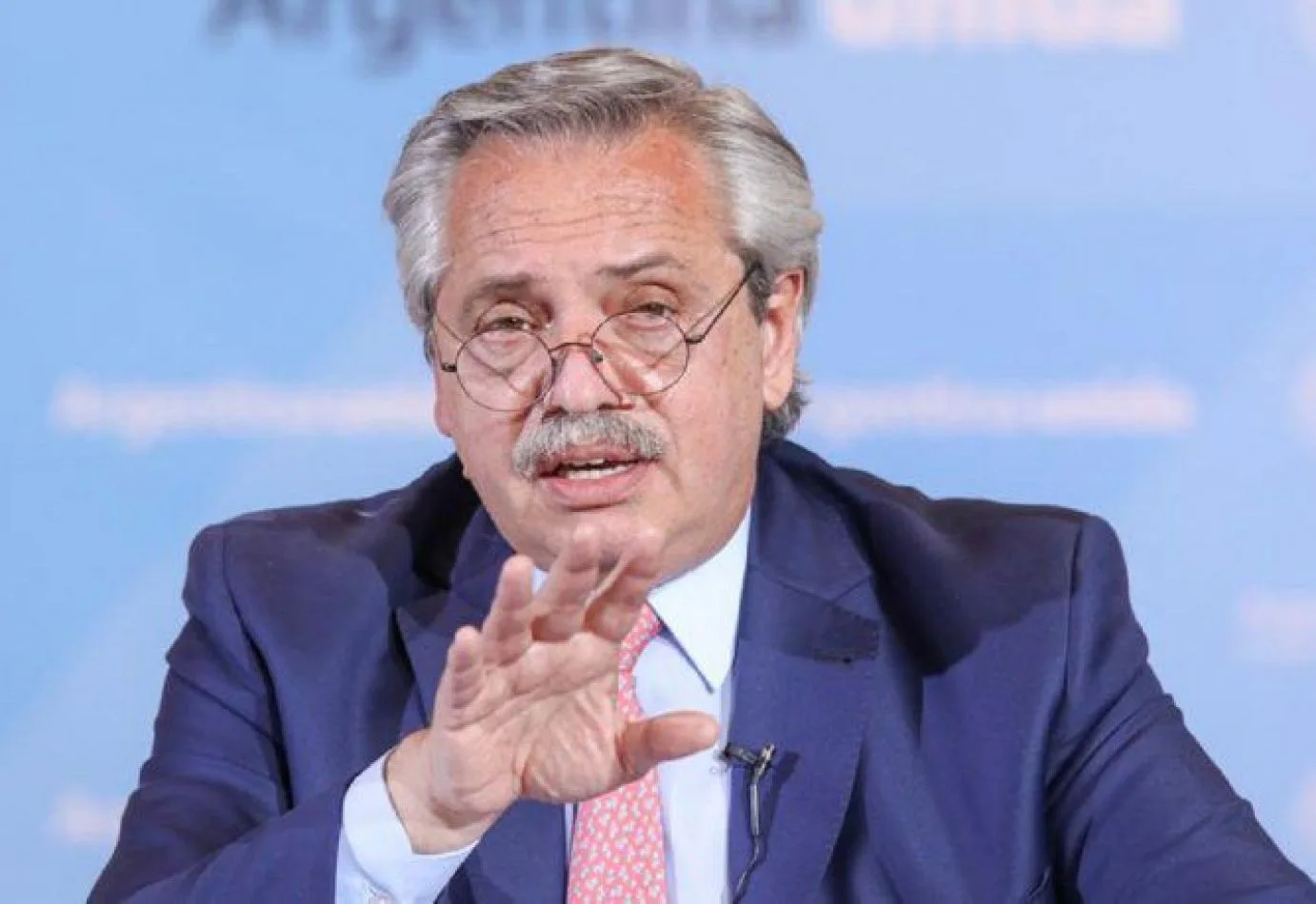 Alberto Fernández habló de la ayuda social de cara al fin del 2020.