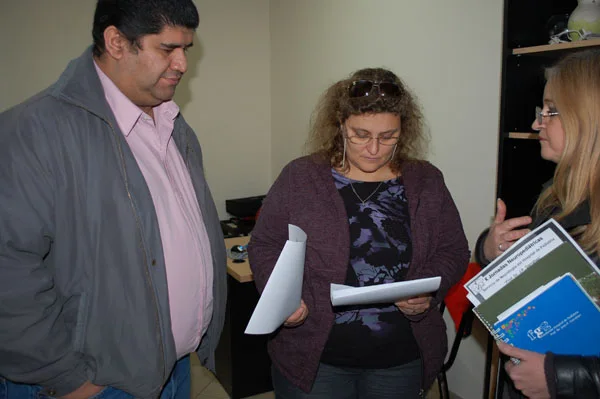 José Martinez, durante la coordinación del evento con funcionarios municipales.