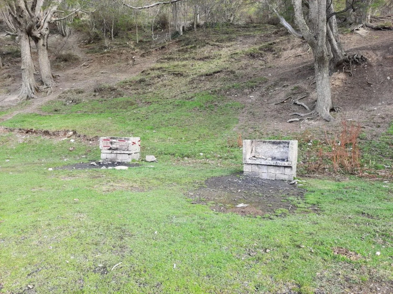 Esta medida se toma para que no haya más de 10 personas por fogón.