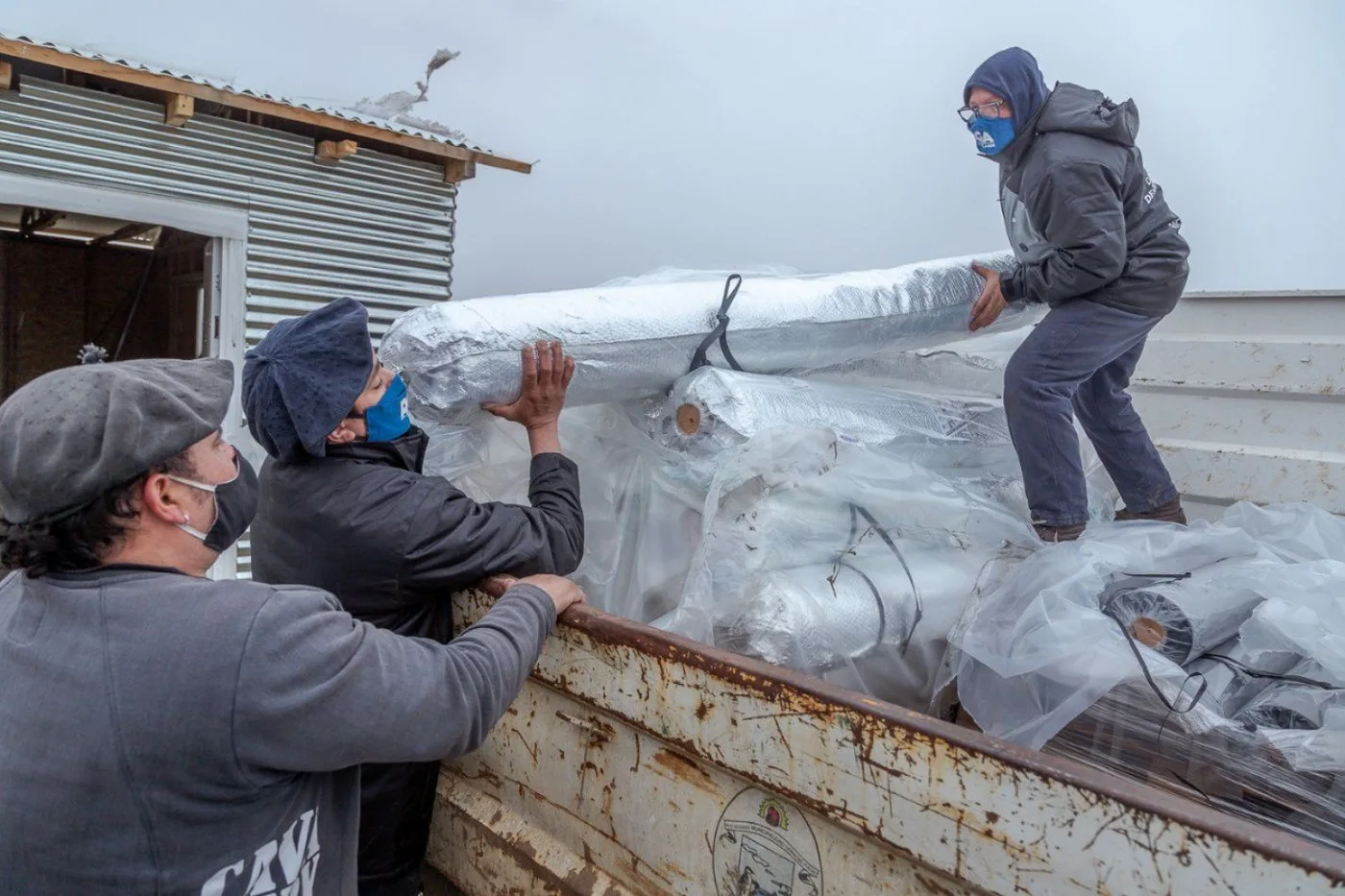 Municipio de Río Grande entregó material para construcción de invernaderos a productores hortícolas