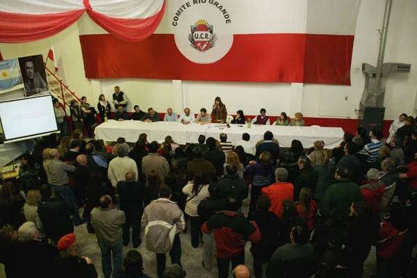 Los afiliados colmaron el Comité local para el festejo de los 121 años de la UCR.