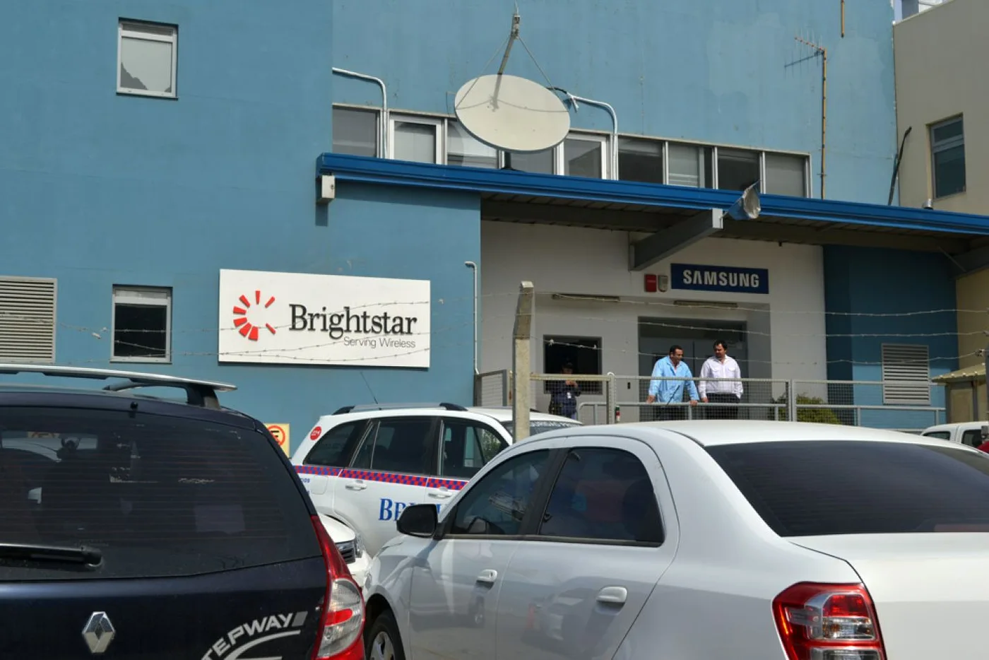 Ante la posible venta de Brightstar, trabajadores van al paro