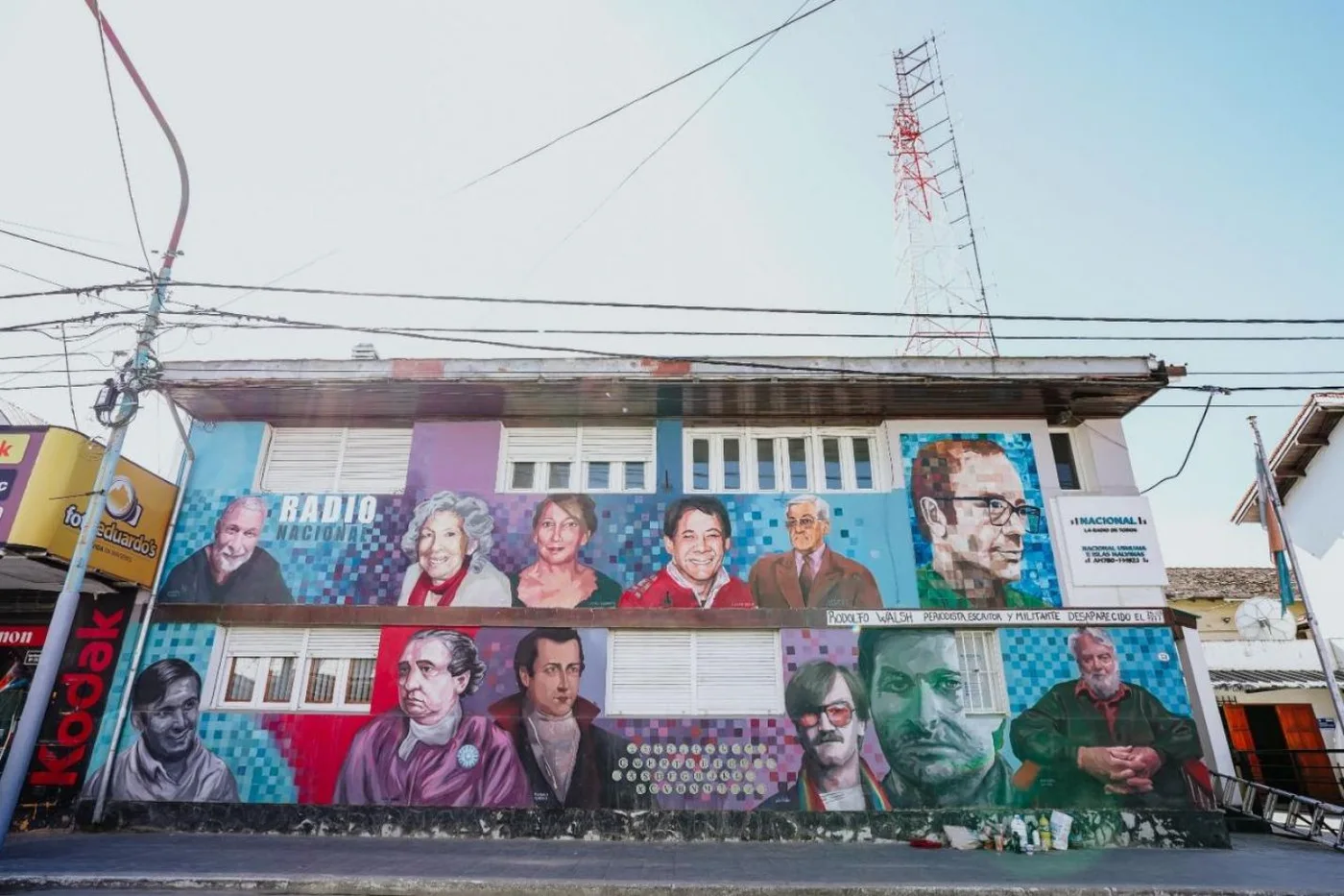 Artistas: María Laura Llovera y Rodrigo Crespo