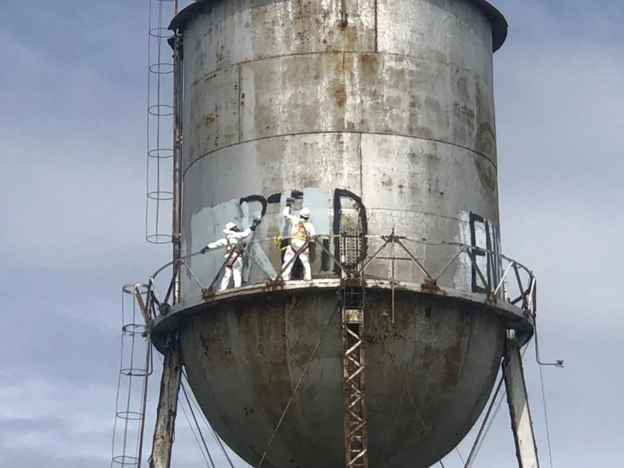 El intendente repudió los daños al patrimonio histórico de la ciudad