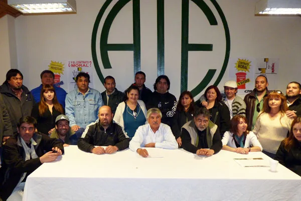 La dirigencia de ATE, encabezados por Carlos Almirón.