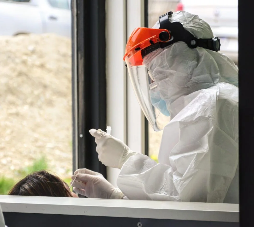 Inician trabajo de relevamiento para detectar casos de Covid-19 positivos en el barrio Escondido