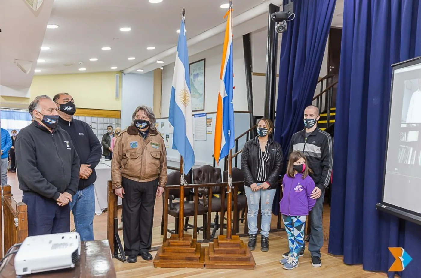 Vialidad provincial y la Federación de Bomberos pasaron por la Legislatura