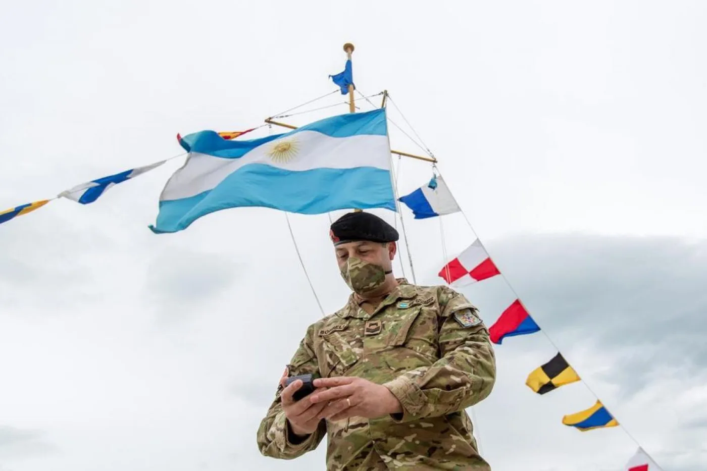 Reconocen como "Ciudadanos destacados" al personal de la Armada Argentina
